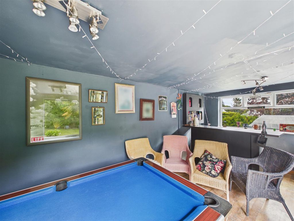 Additional image 37 of 5 bed property for saleNetherways, Park Avenue, Dronfield S18