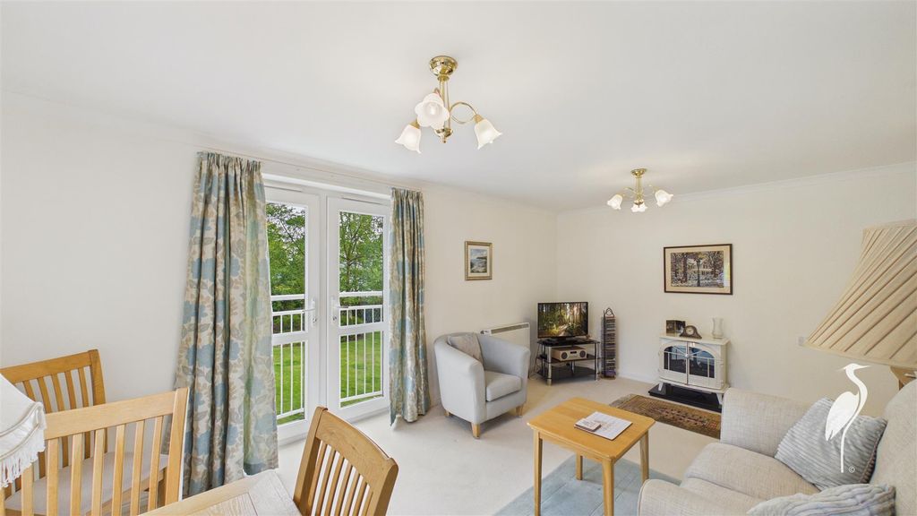2 bed flat for saleBoldon Lane, Cleadon, Sunderland SR6 photo 4