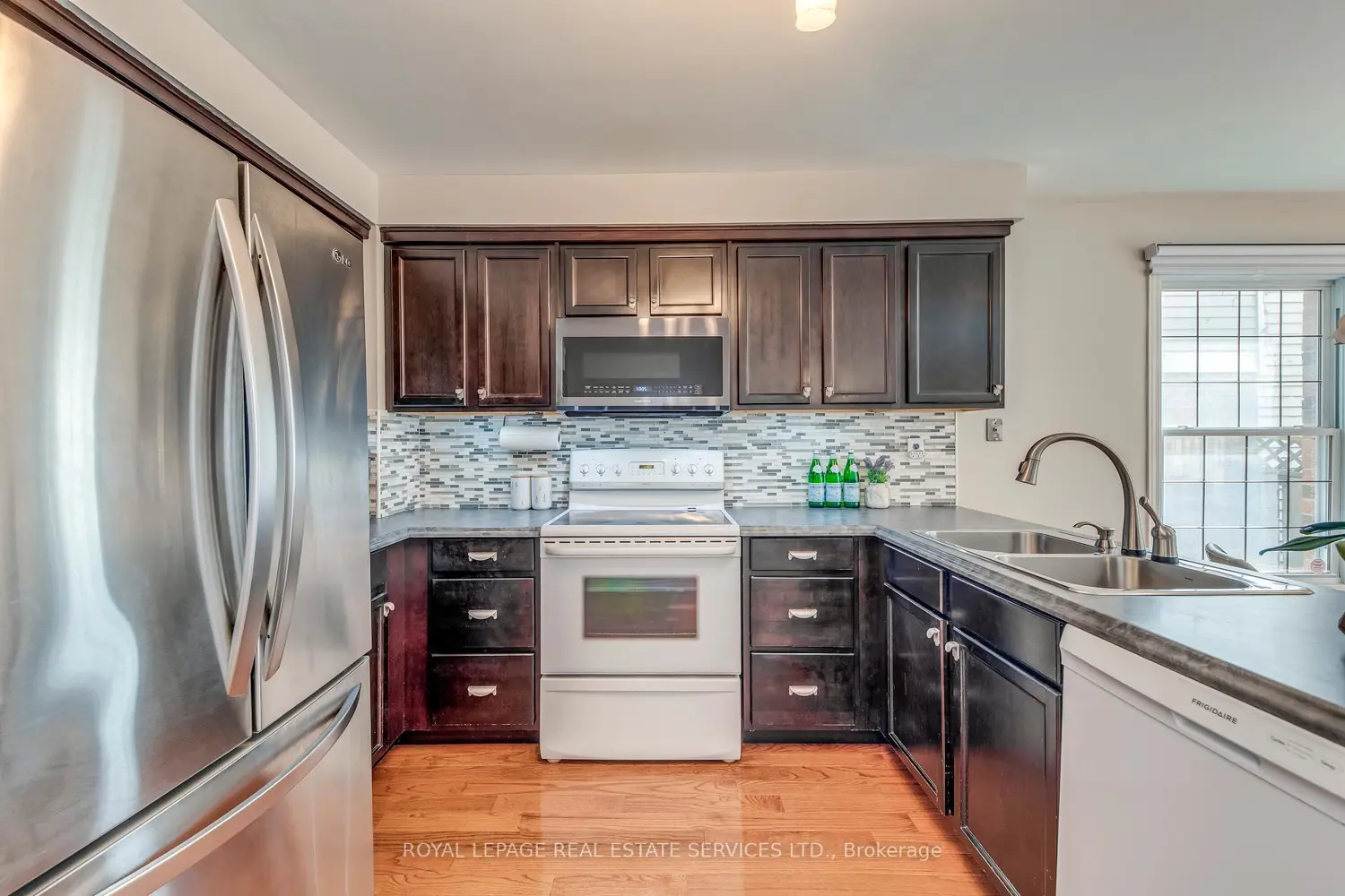 Additional image 13 of 3390 Chartrand Crescent