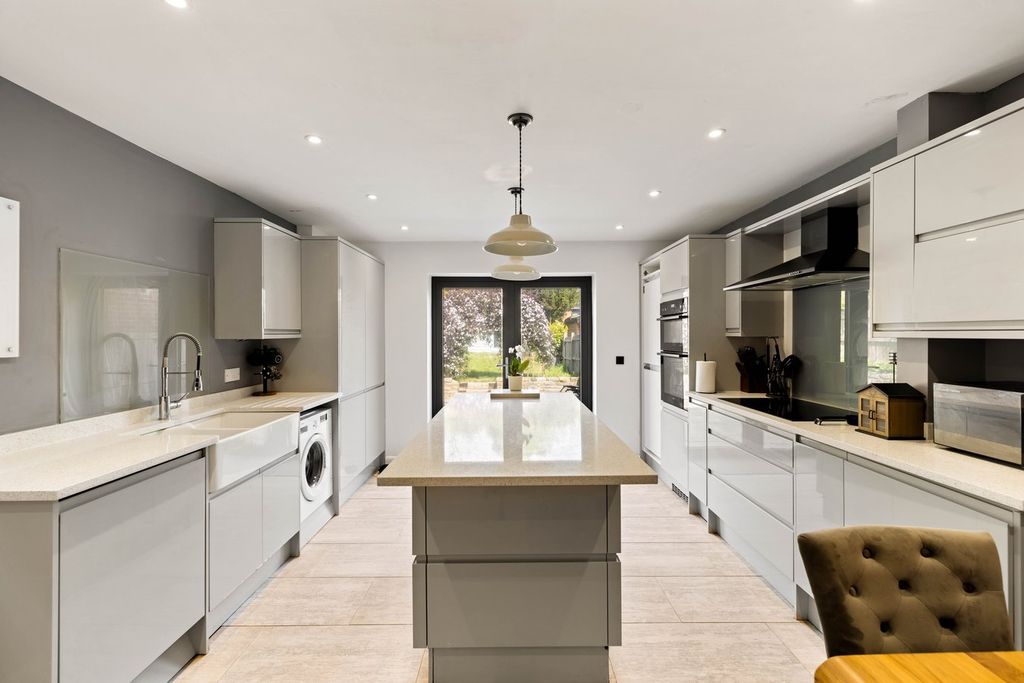 Additional image 4 of 3 bed semi-detached house for saleMinnis Lane, River, Dover CT17