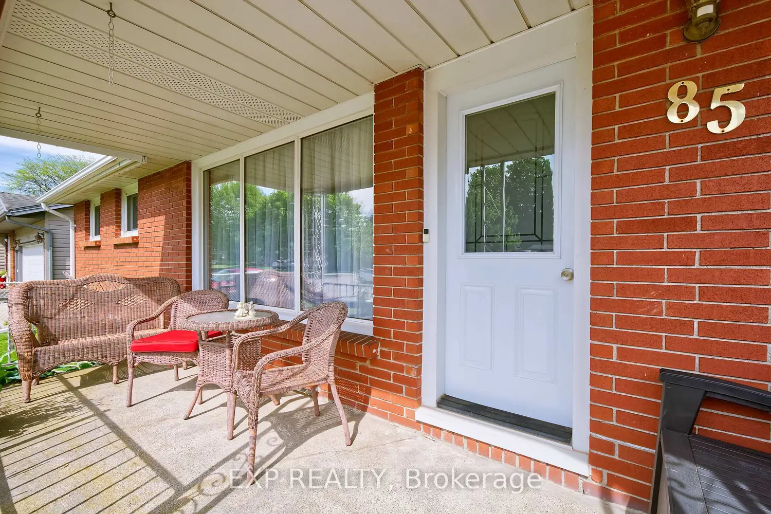 85 Treelawn Avenue