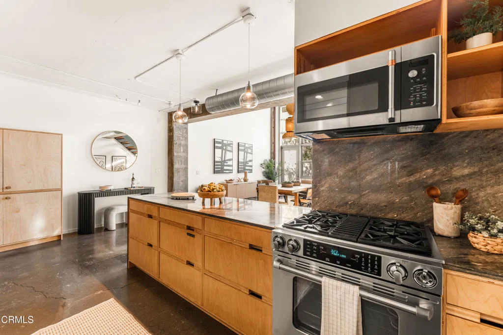 Additional image 80 of 510 S Hewitt Street Unit 107, Los Angeles, CA 90013
