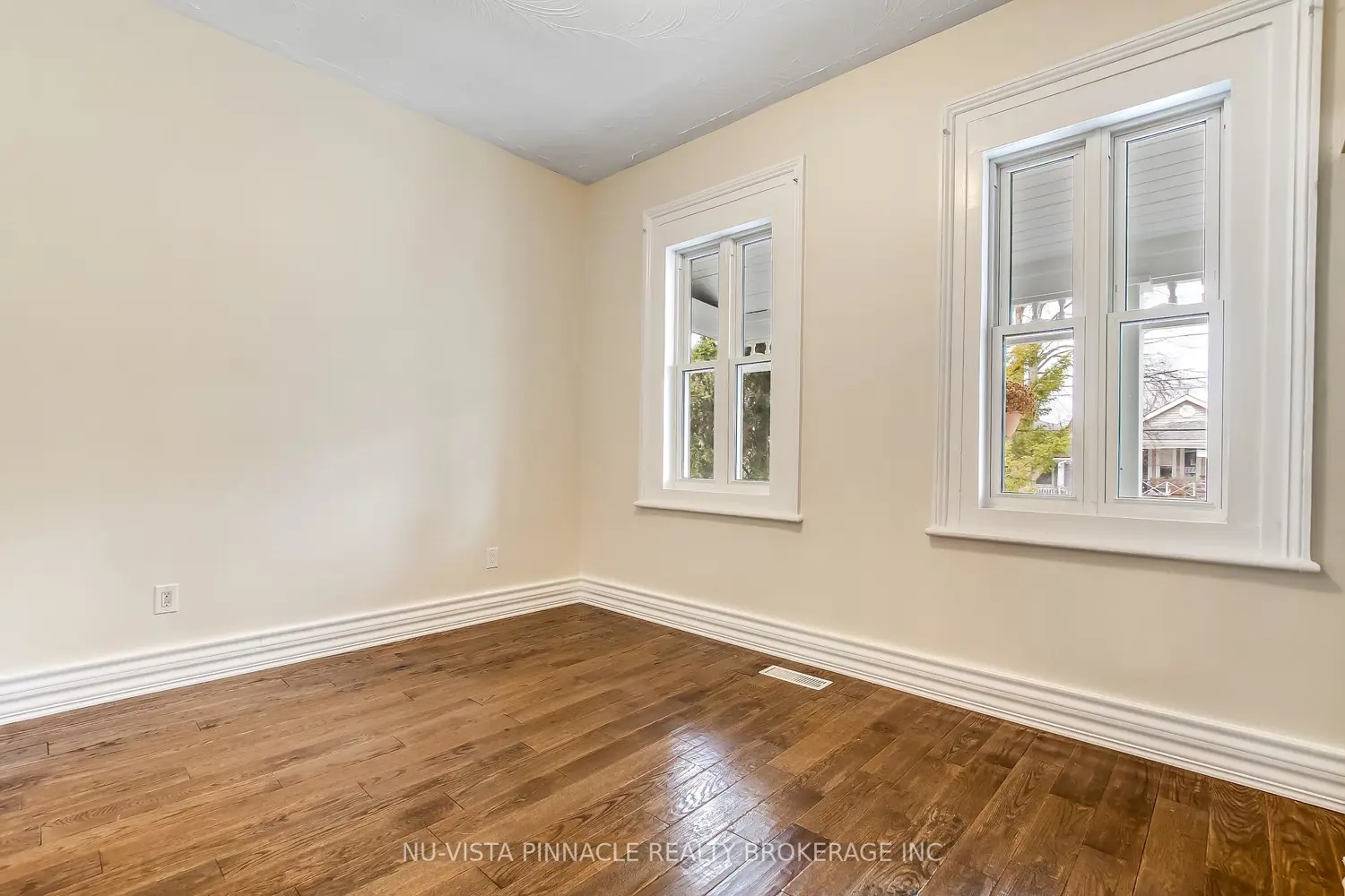 Additional image 2 of 727 Queens Avenue