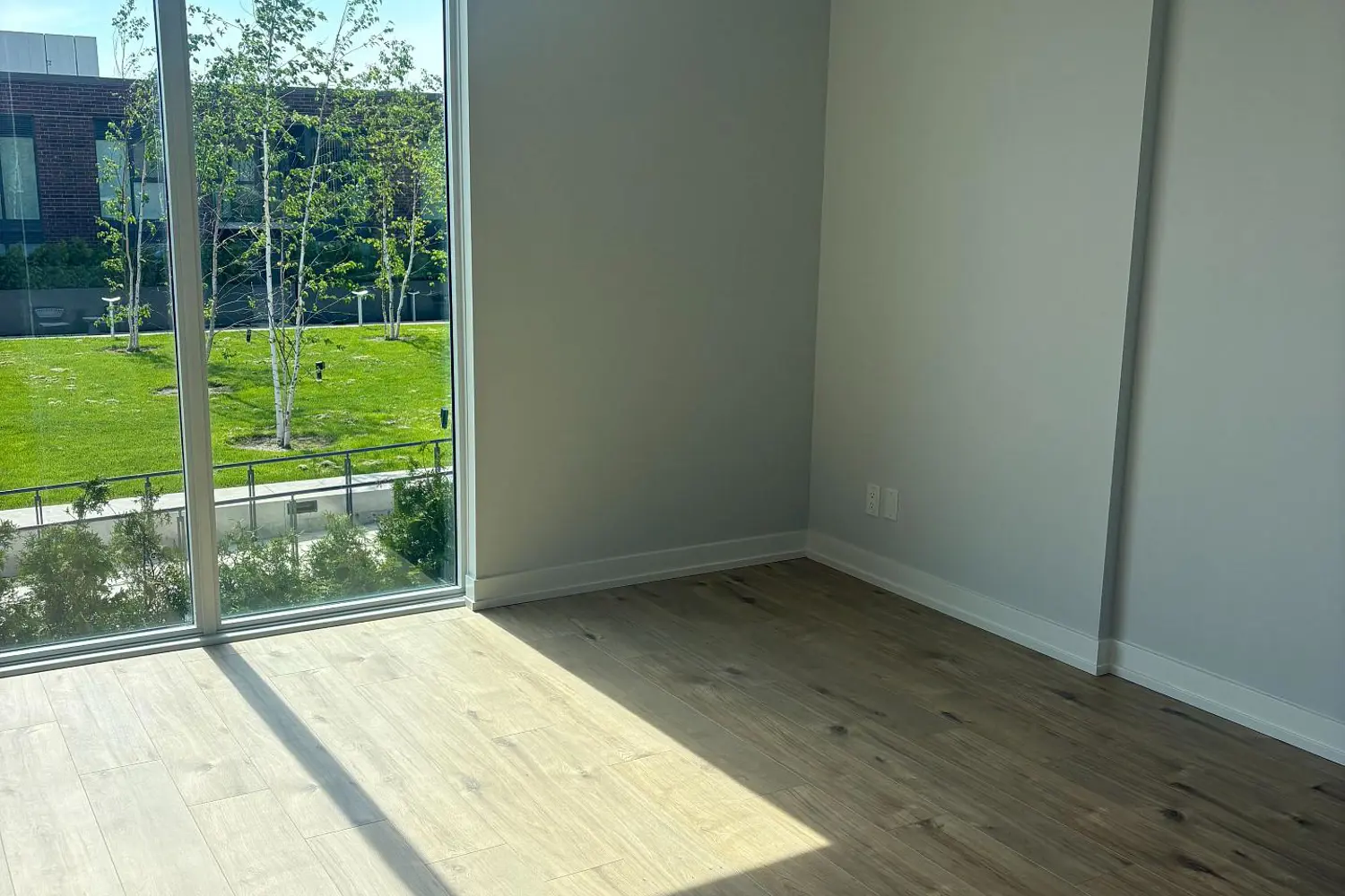 201 Brock Street 408 photo 4