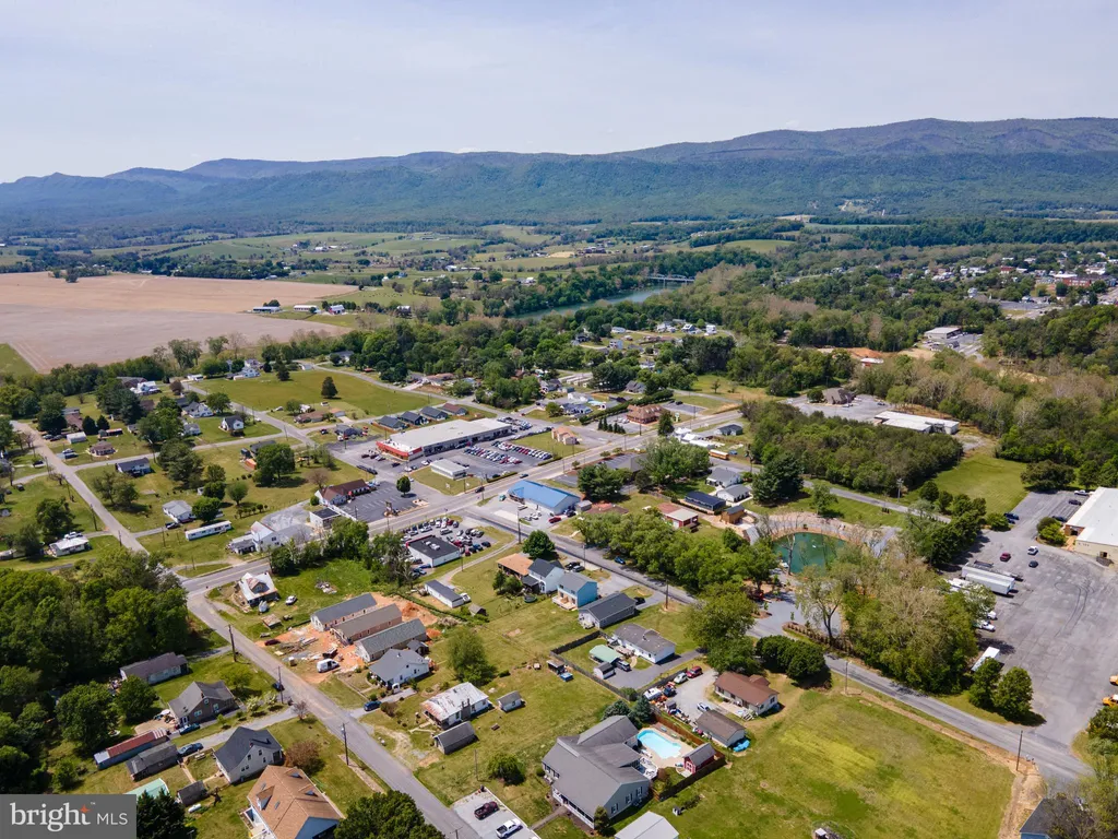 Additional image 83 of 312 Quincy Avenue, Shenandoah, VA 22849