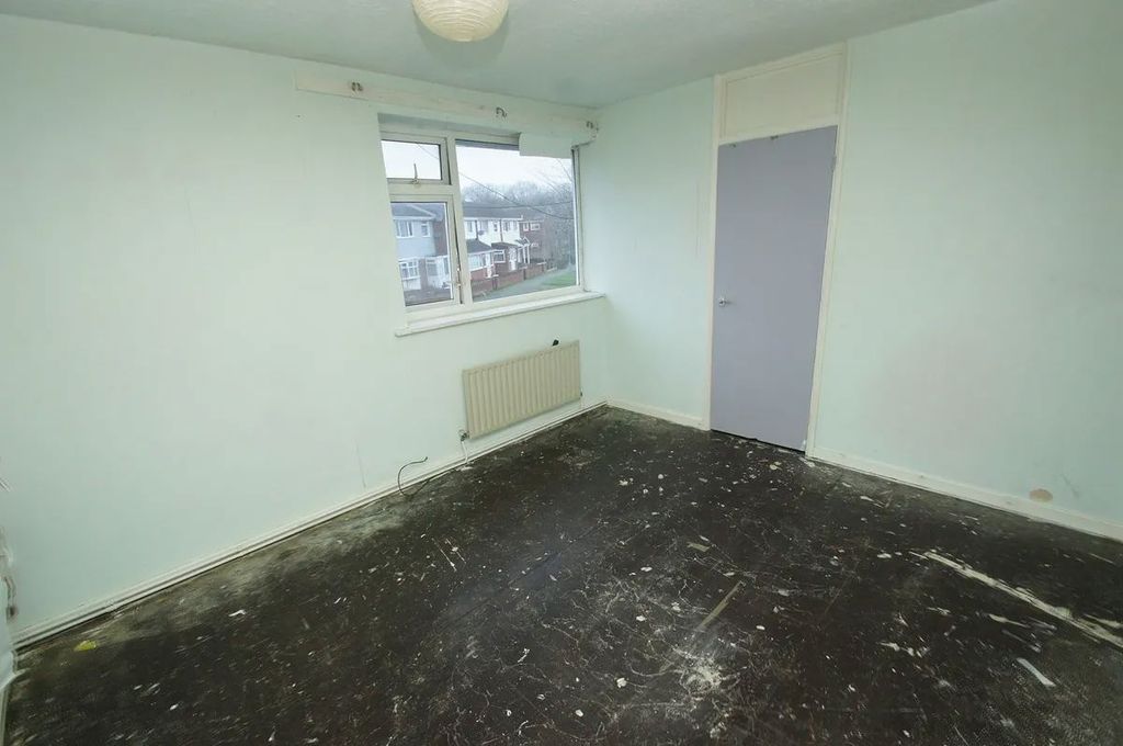 Additional image 7 of 3 bed flat for saleCroughton Court, Ellesmere Port CH66