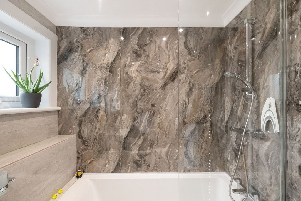 Additional image 13 of 2 bed semi-detached house for saleBrewlands Court, Dollar FK14