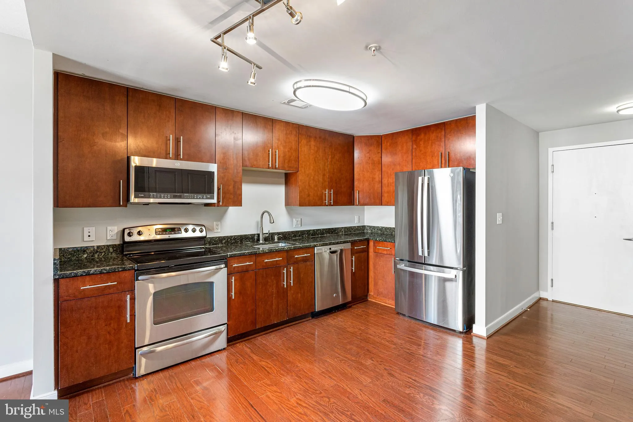 Additional image 50 of 157 Fleet Street Unit 317, National Harbor, MD 20745