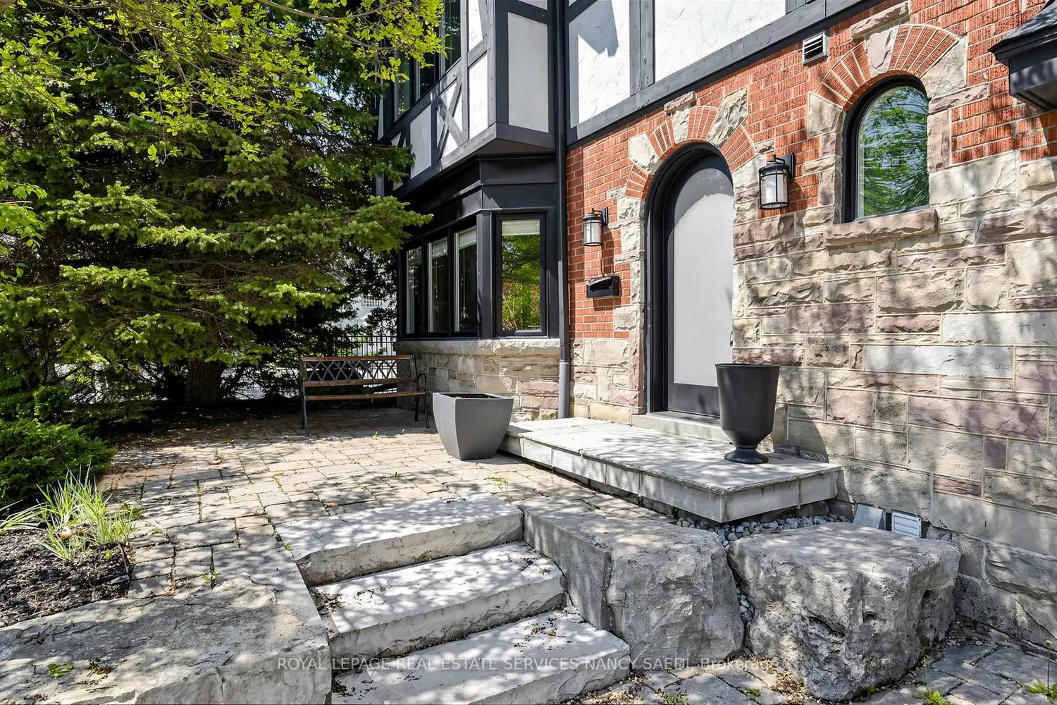 3 Oakwood Place