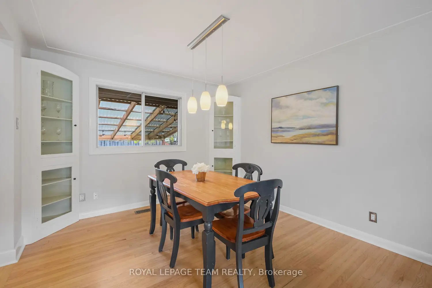 2307 Walsh Avenue photo 5