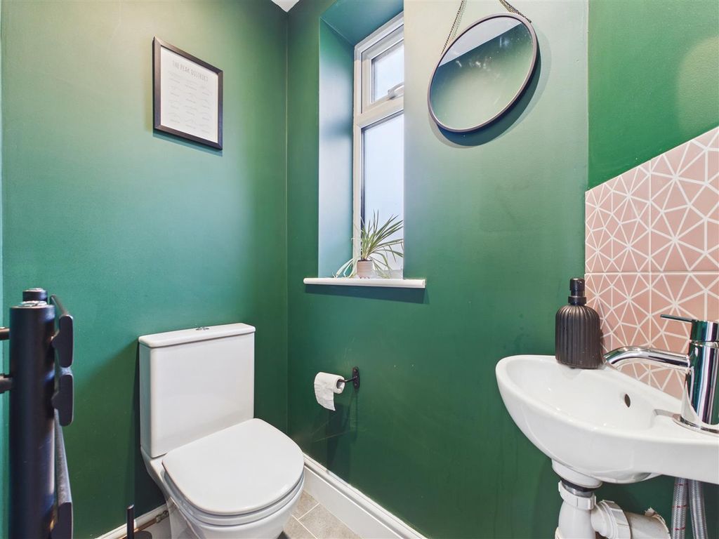 Additional image 11 of 3 bed semi-detached house for saleSalisbury Avenue, Dronfield S18