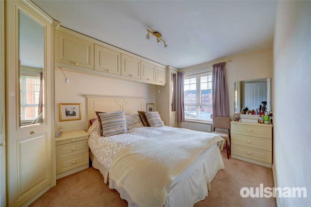 Additional image 7 of 2 bed flat for saleSt. Andrews Road, Droitwich, Worcestershire WR9