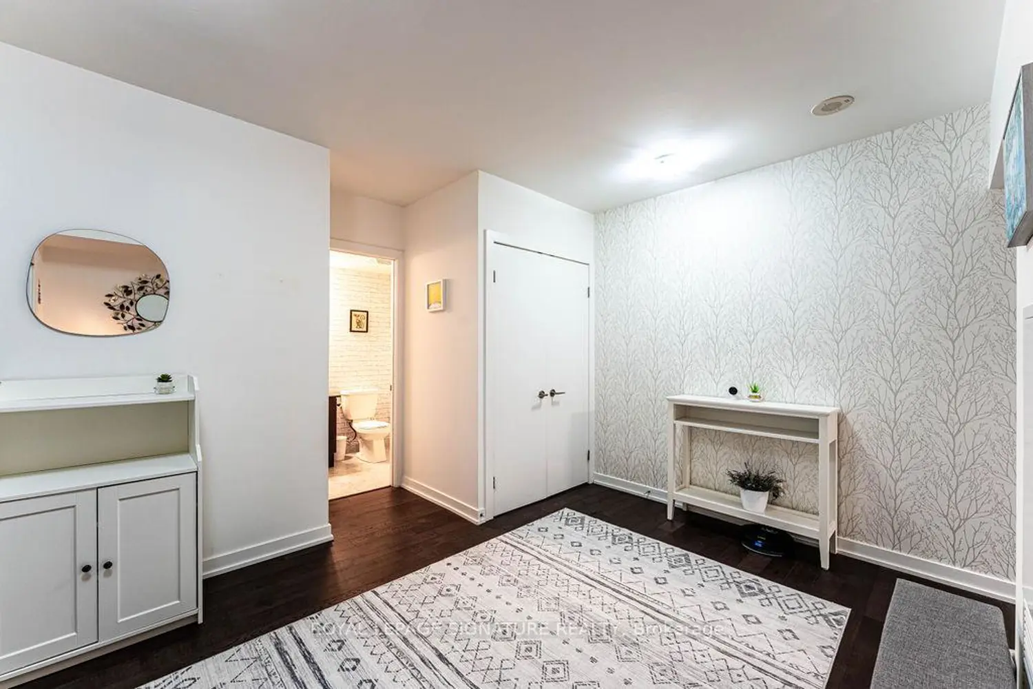 Additional image 7 of 20 Bruyeres Mews 501
