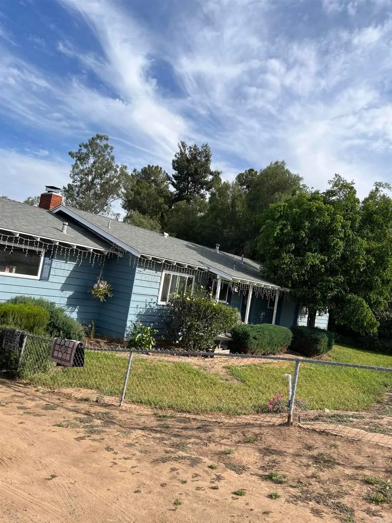 9381 Riverview Avenue, Lakeside, CA 92040