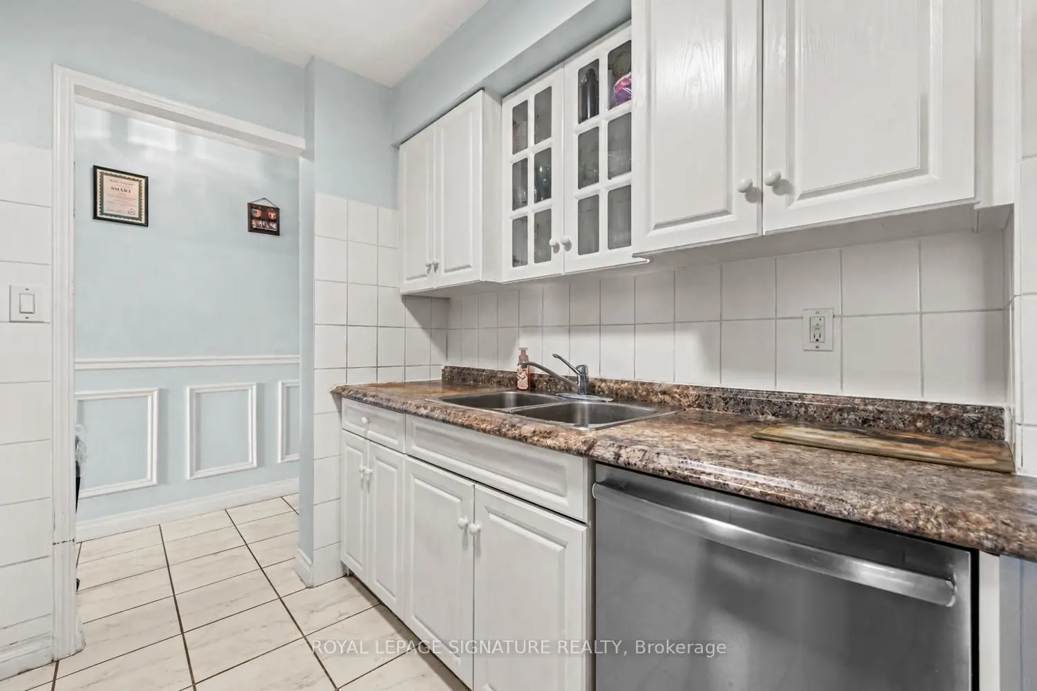 Additional image 7 of 2556 Argyle Road 304