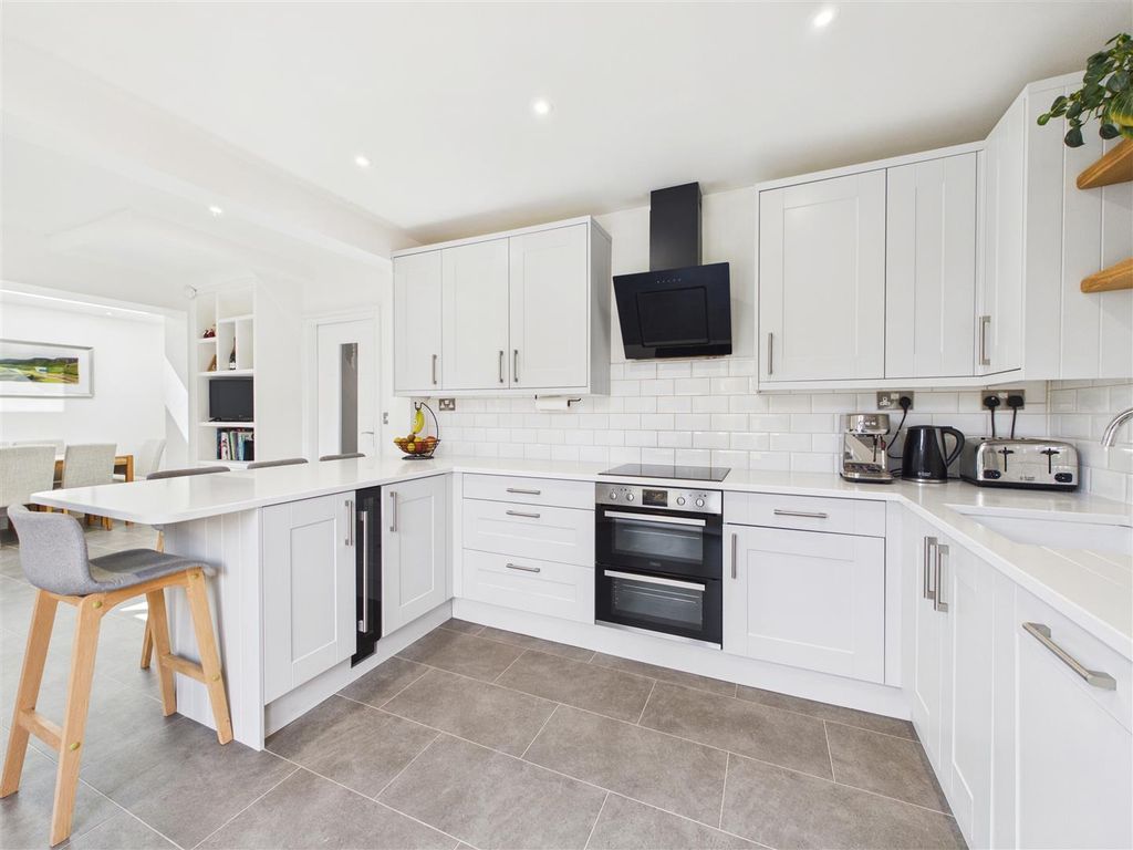 Additional image 5 of 3 bed semi-detached house for saleSalisbury Avenue, Dronfield S18