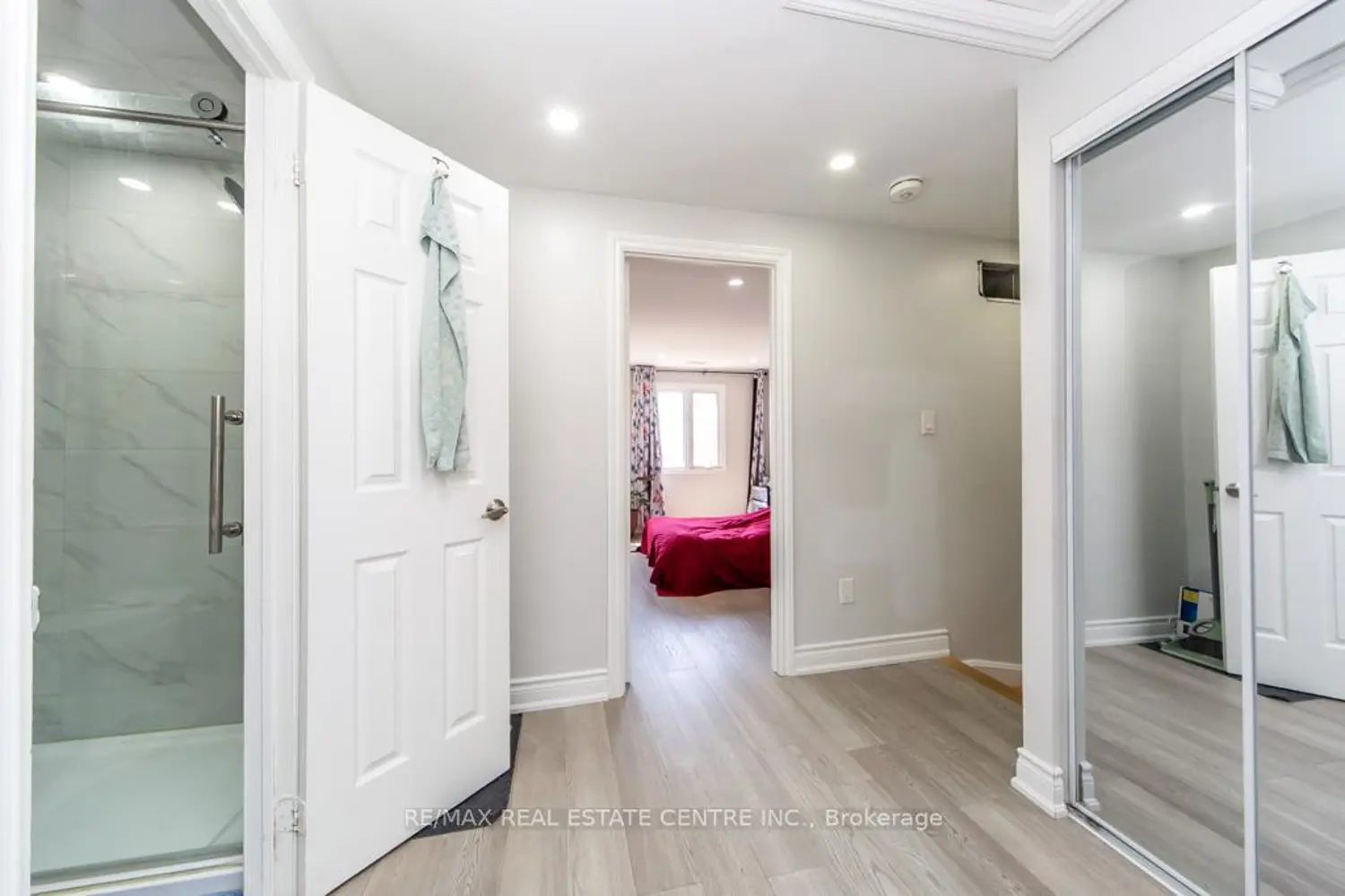 Additional image 5 of 12 Greenhills Square