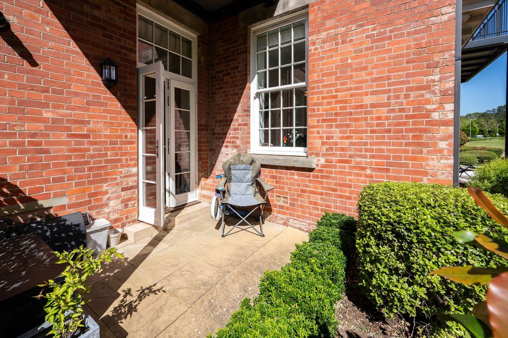 Additional image 13 of 2 bed flat for saleGlanville Way, Epsom KT19