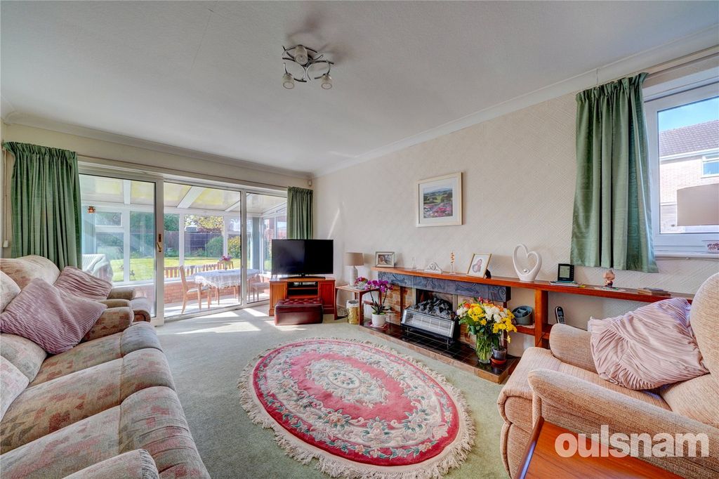 Additional image 2 of 2 bed bungalow for saleMinter Avenue, Droitwich, Worcestershire WR9