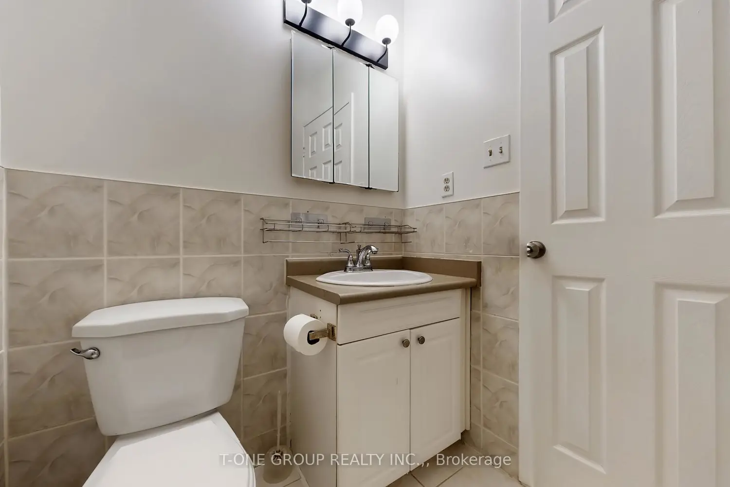 Additional image 12 of 3025 Cedarglen Gate 75
