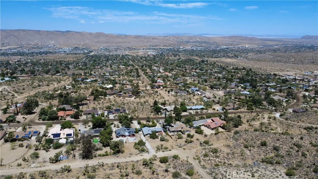 5851317 San Andreas Road, Yucca Valley, CA 92284