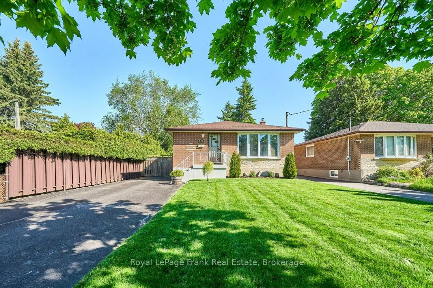326 Marion Avenue photo 2