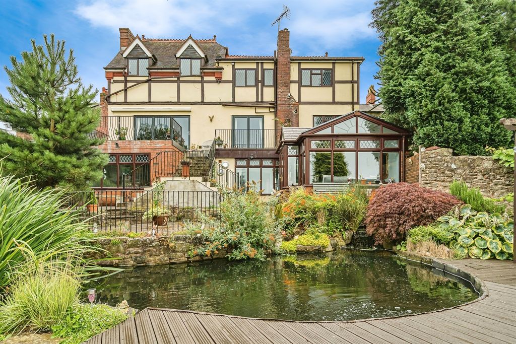 5 bed detached house for saleVale Street, Dudley DY3