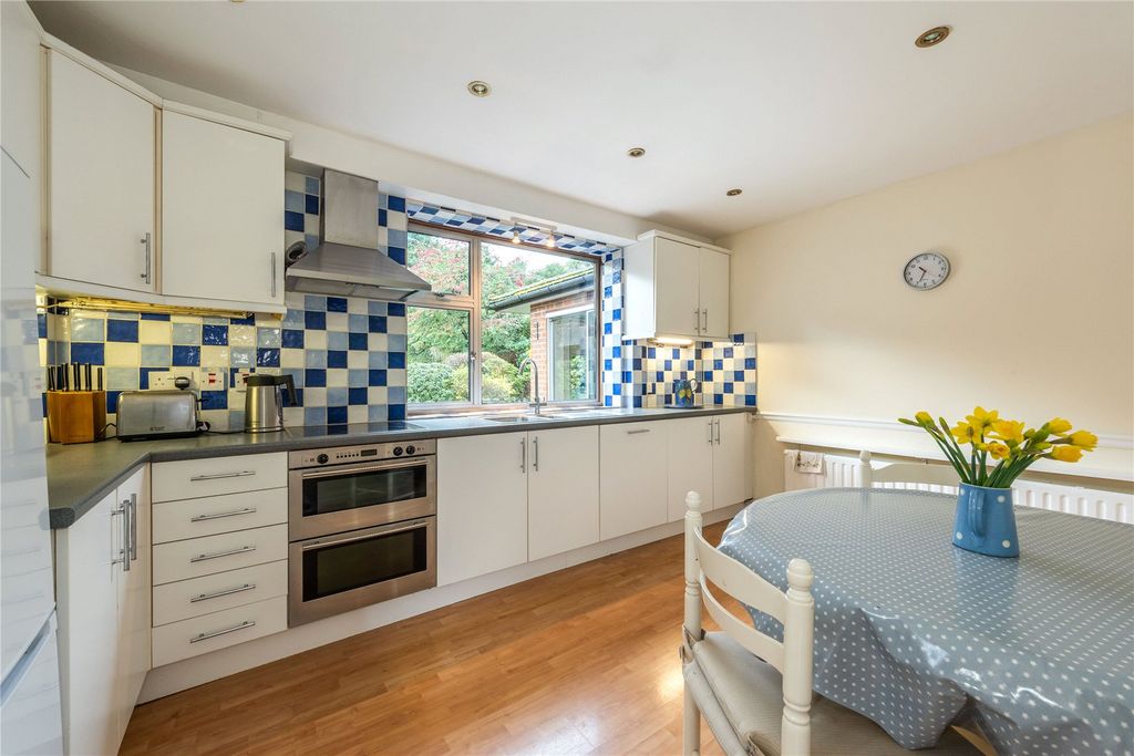 Additional image 3 of 4 bed detached house for saleMilton Avenue, Westcott, Dorking, Surrey RH4