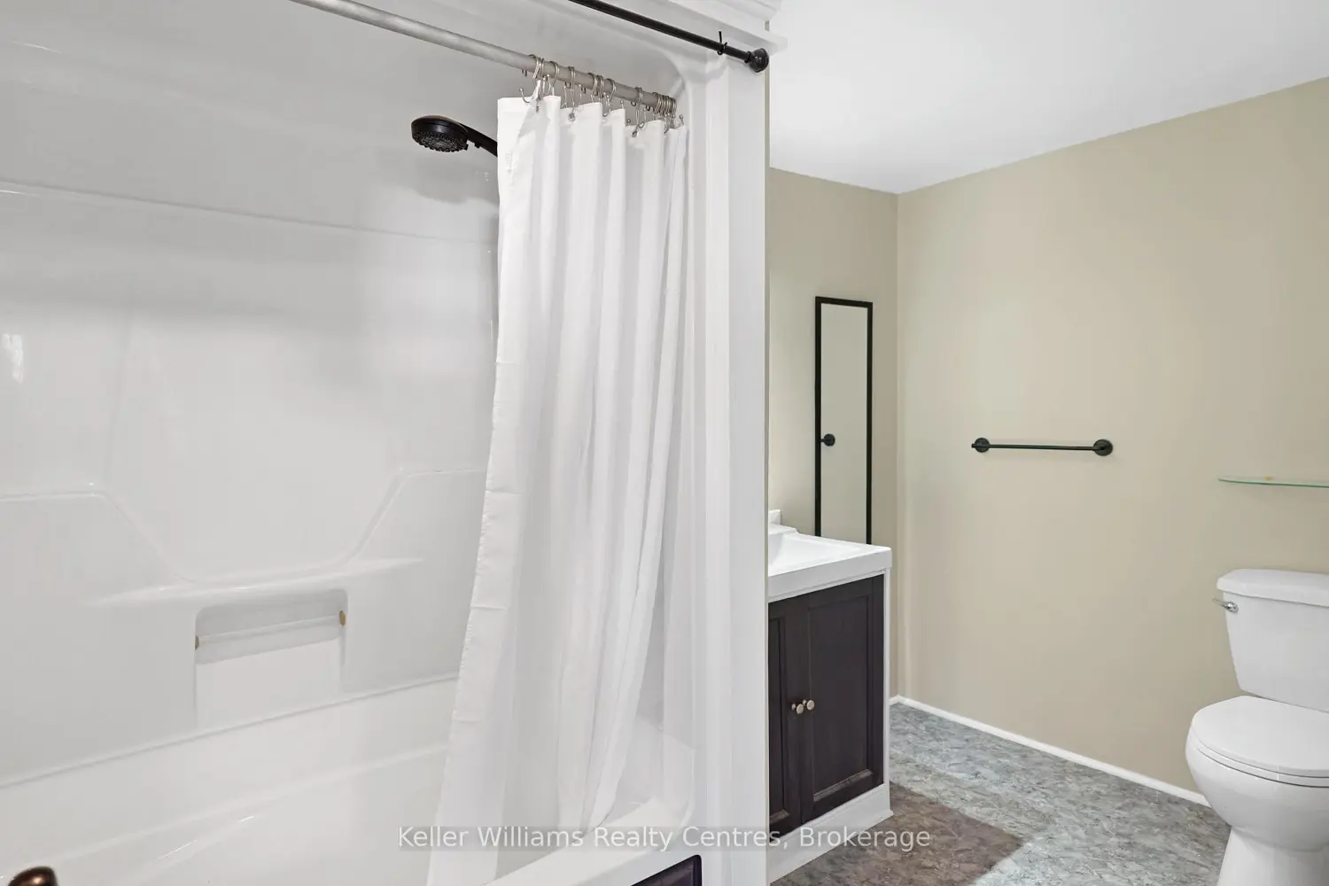 Additional image 8 of 551 Louisa Street