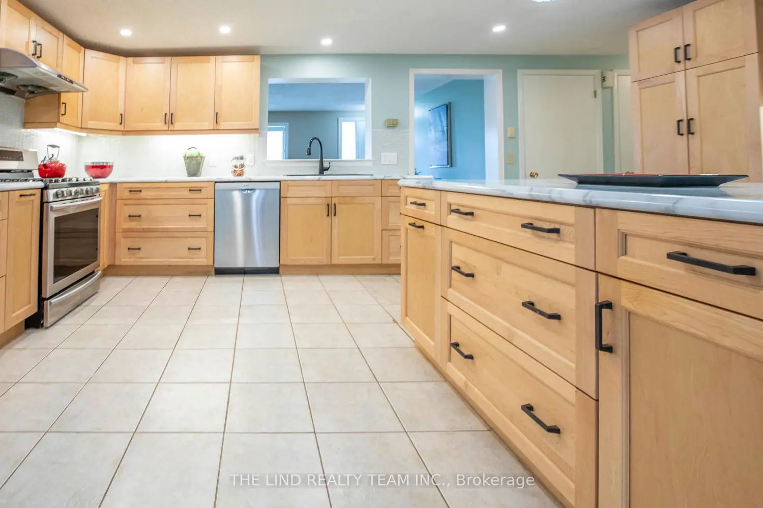 272 Jeff Smith Court photo 5