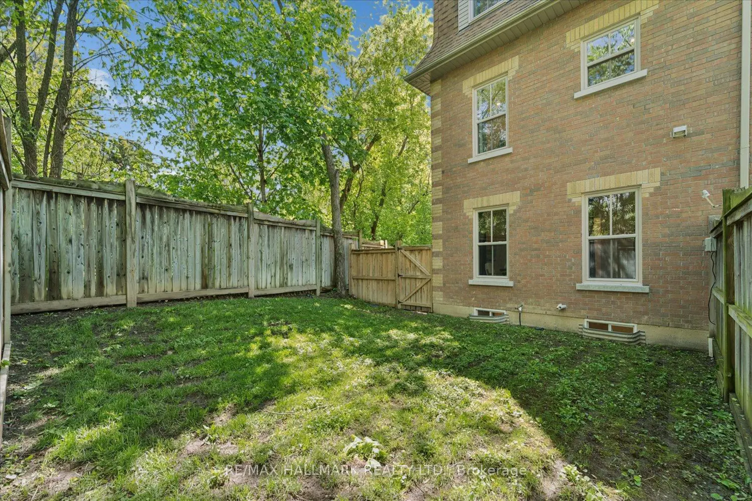 Additional image 17 of 13 E.J. Lennox Way