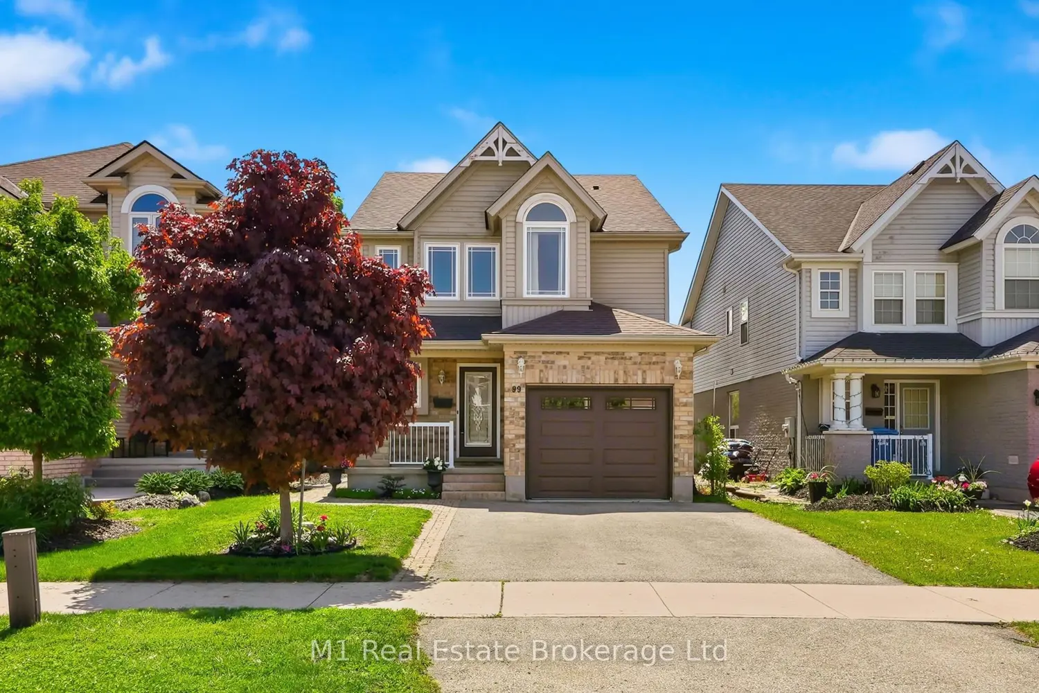 99 Teal Drive photo 3