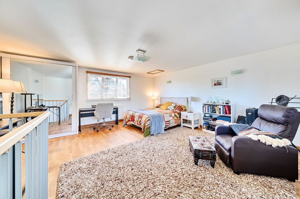 Additional image 13 of 6 bed detached house for saleEllington Way, Epsom KT18