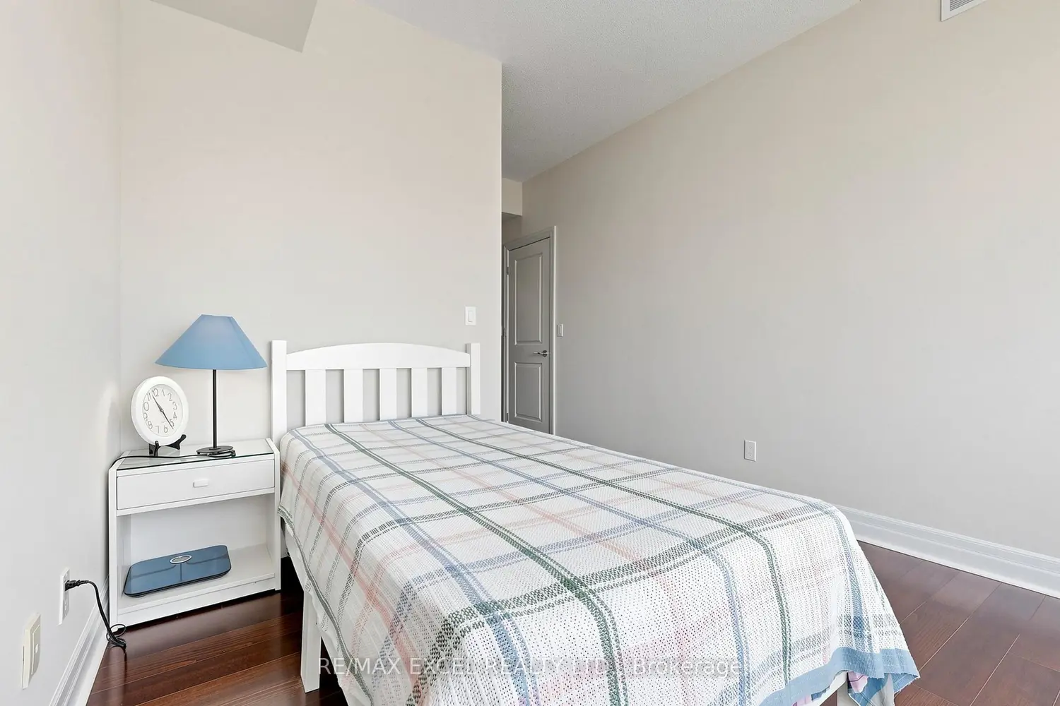 Additional image 16 of 8110 Birchmount Road 416