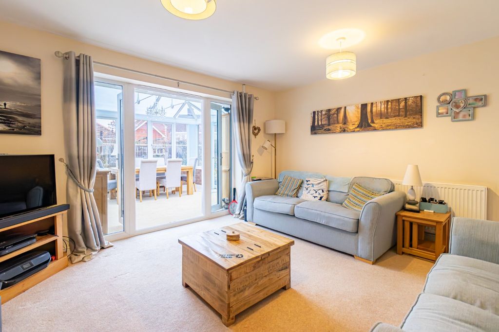 Additional image 4 of 3 bed detached bungalow for saleWimbledon Way, Downham Market, Norfolk PE38