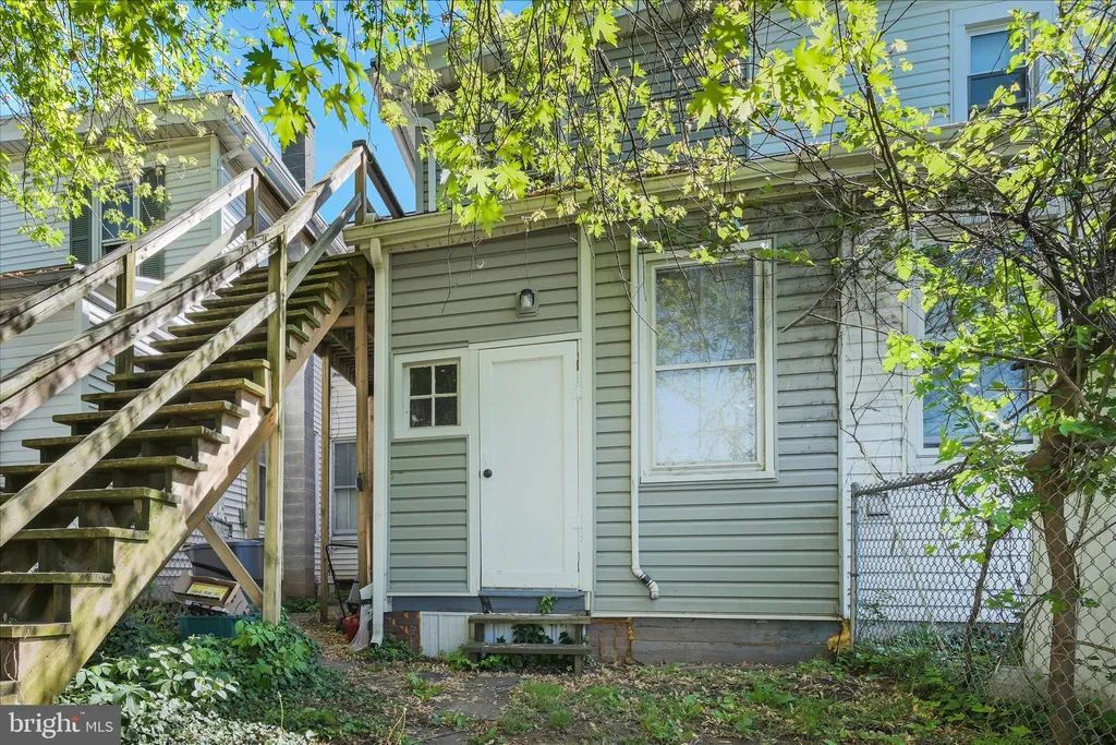 Additional image 26 of 142 S Poplar Street, Elizabethtown, PA 17022