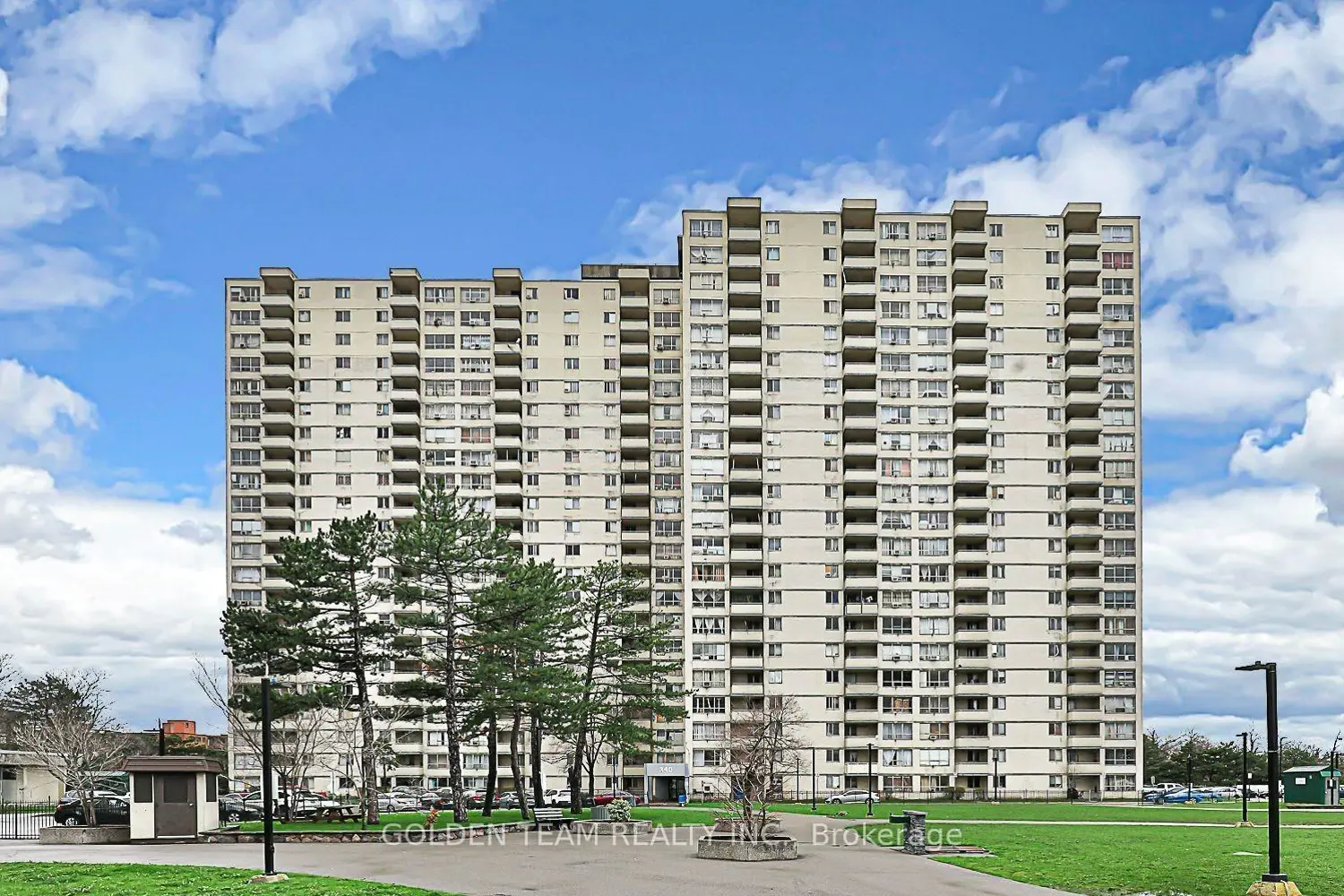340 Dixon Road 2309