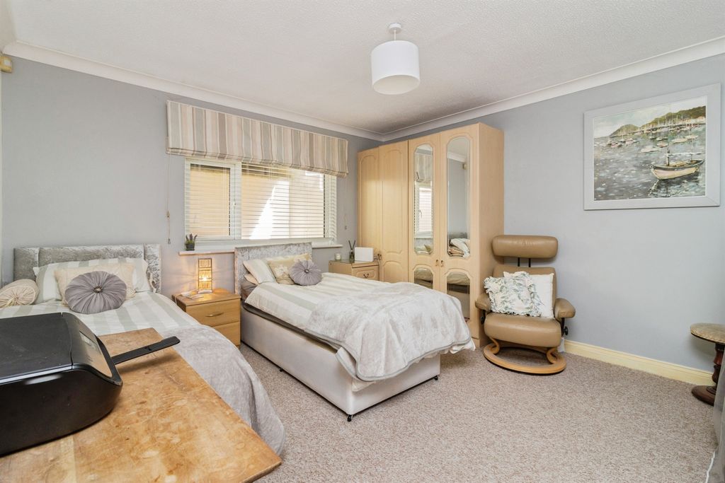 Additional image 11 of 5 bed detached house for saleSummerland Close, Dawlish EX7