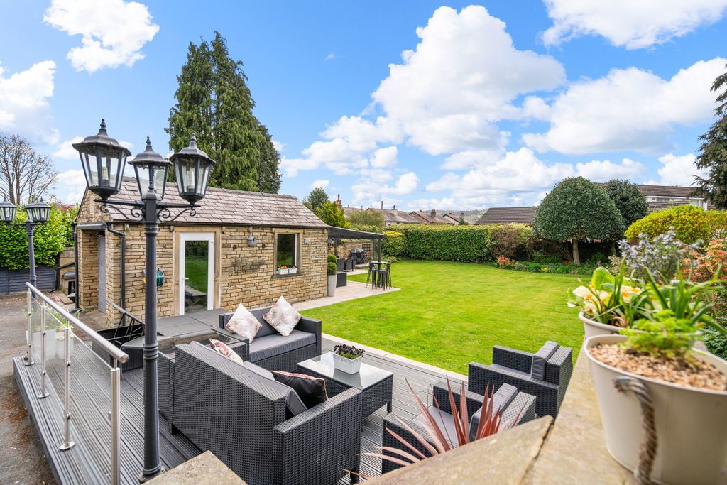 Additional image 30 of 3 bed semi-detached house for sale63 Victoria Road, Elland HX5