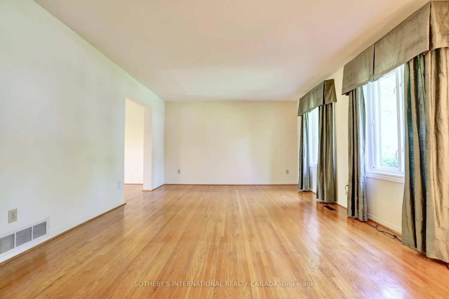 Additional image 8 of 1050 Caldwell Avenue