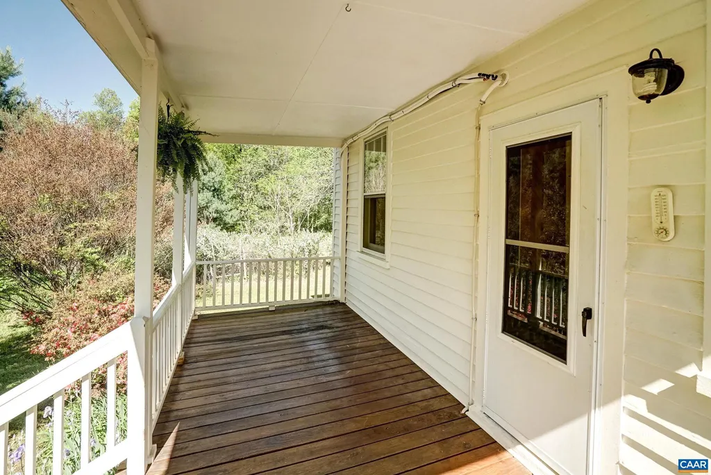 1421 Arrington Rd, Arrington, VA 22922 photo 4