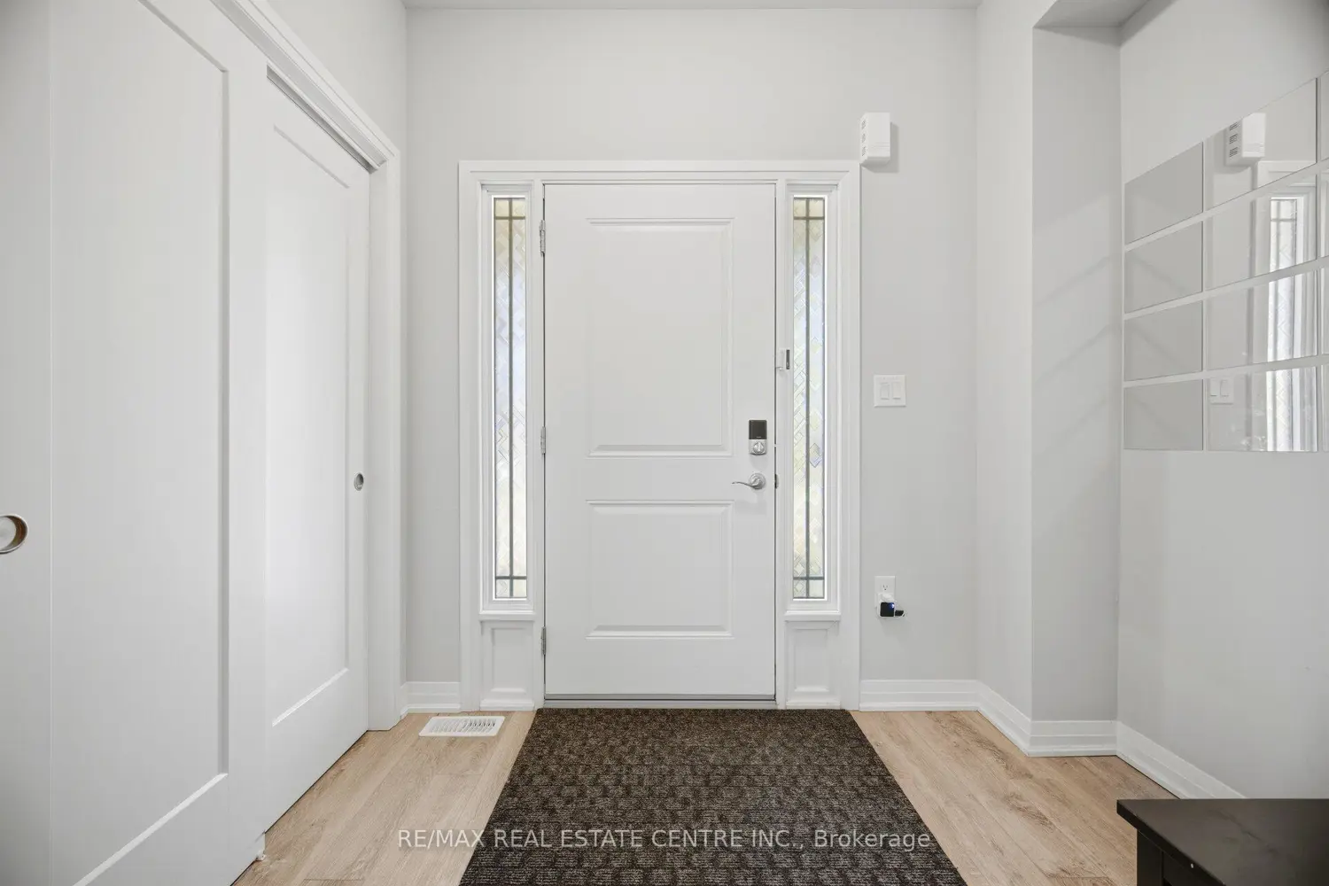 Additional image 7 of 4 Laguna Village Crescent