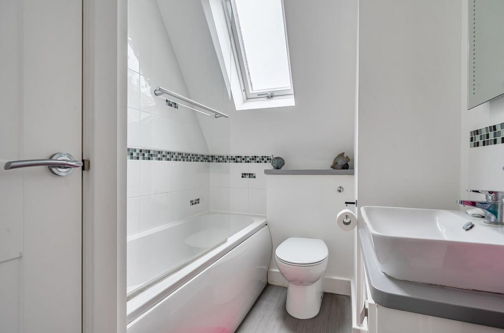 Additional image 9 of 3 bed detached house for salePitmore Road, Allbrook, Eastleigh SO50