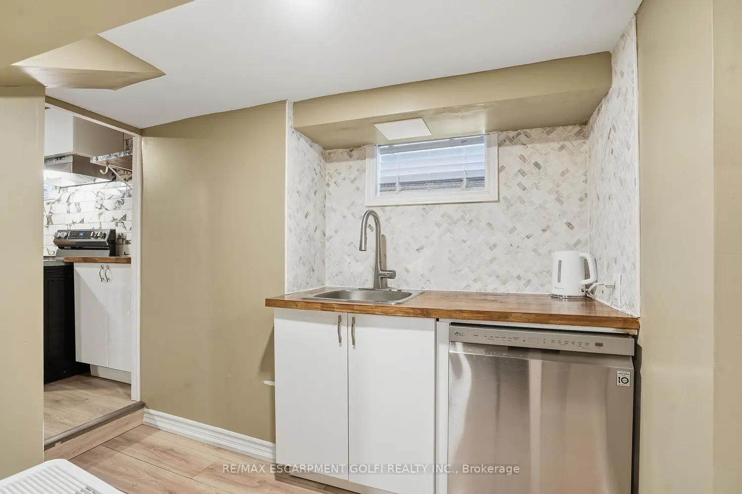 Additional image 15 of 5773 Leonard Avenue