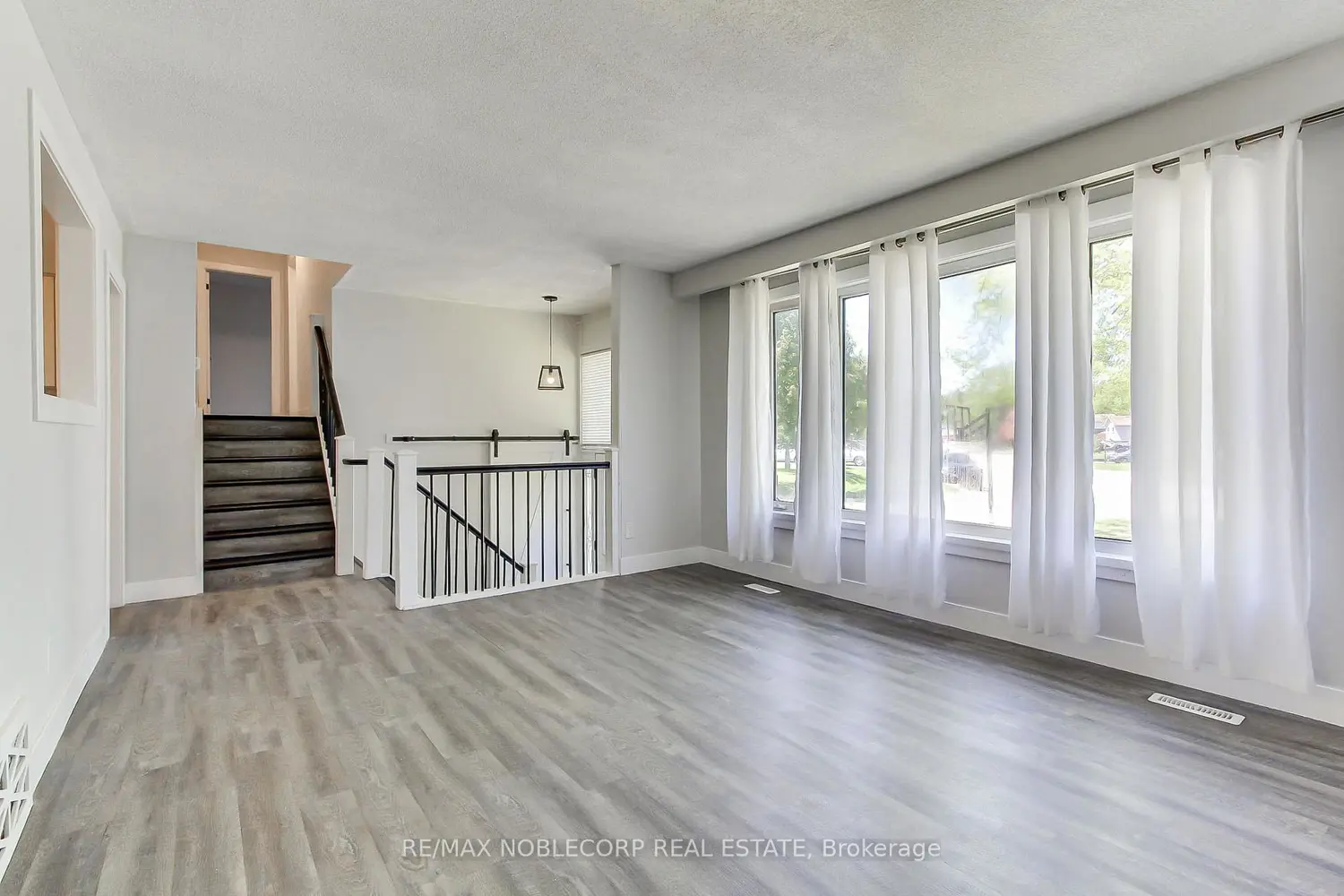 Additional image 7 of 17 Larkdale Crescent