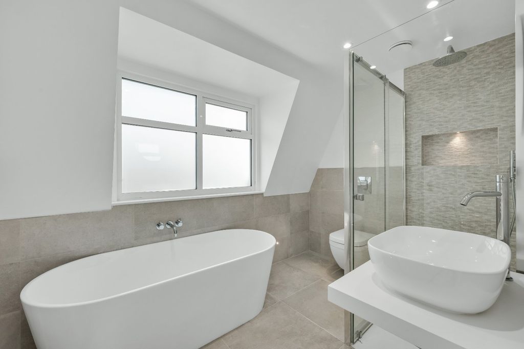 Additional image 14 of 4 bed semi-detached house for saleHurst Road, East Molesey, Surrey KT8
