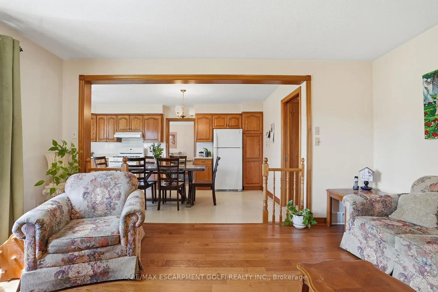 11 Greenbriar Court photo 5