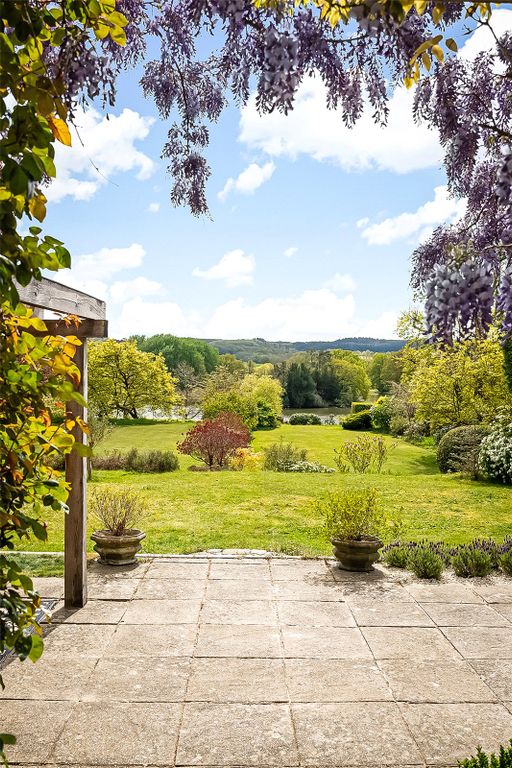 Additional image 32 of 3 bed flat for saleOld Bury Hill, Westcott, Dorking, Surrey RH4