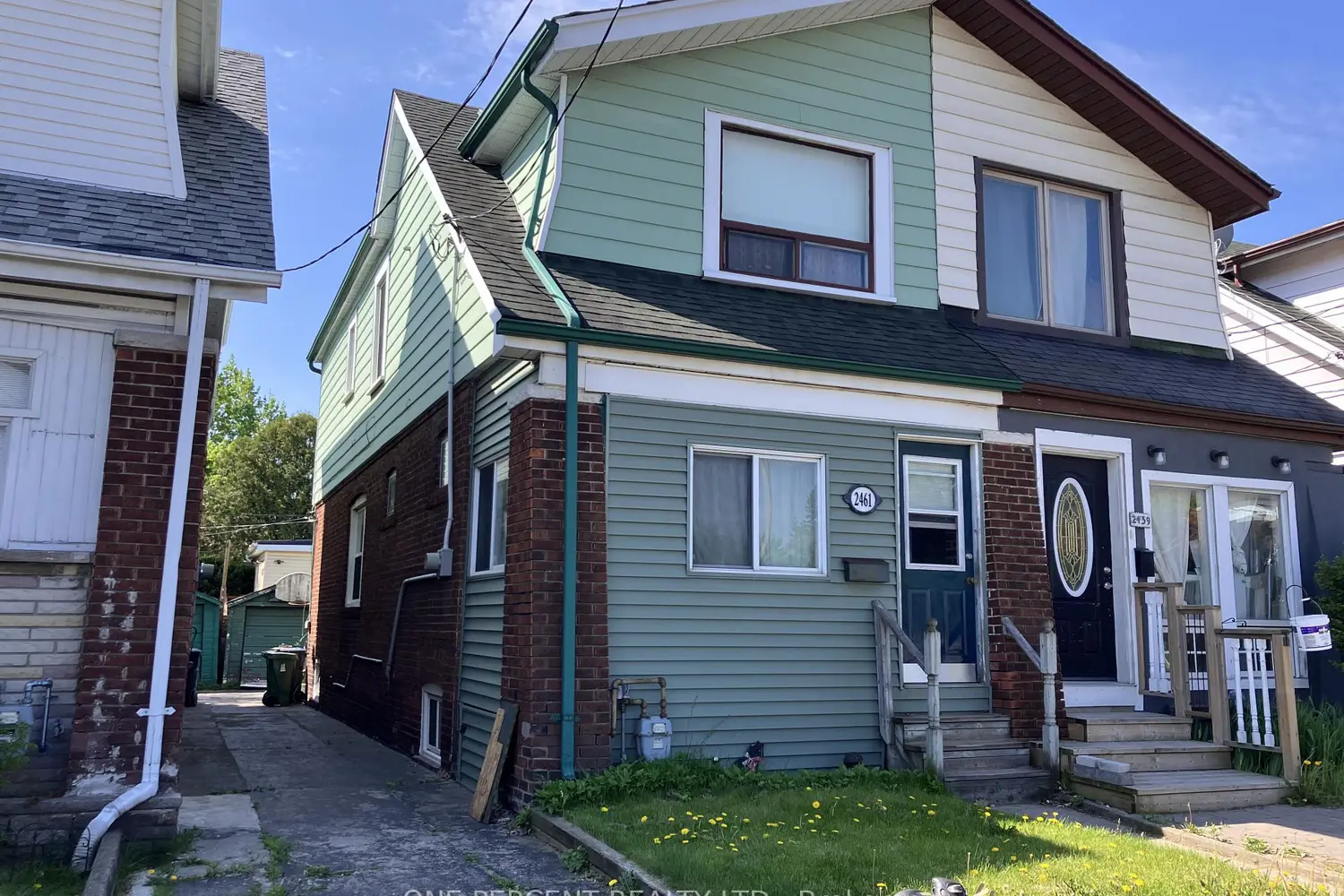2461 Gerrard Street