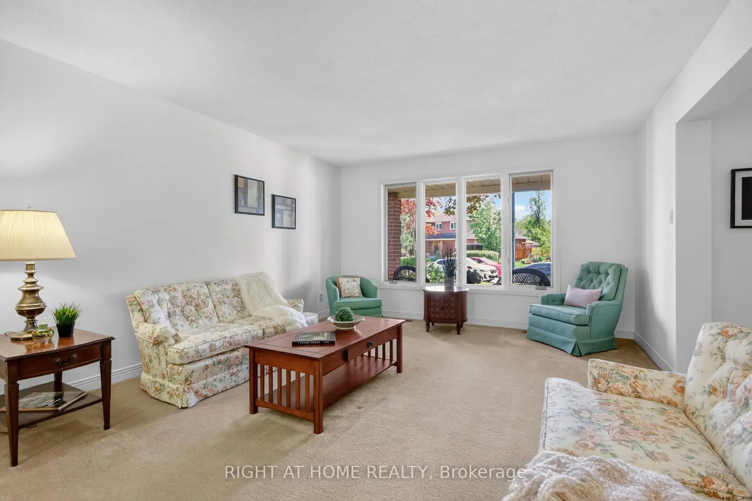 66 Beechfern Drive photo 3